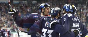 Das Eisbären-Spiel gegen Nürnberg verfolgten mehr Zuschauer, als die Champions-League-Begegnung gegen Stavanger Oilers.