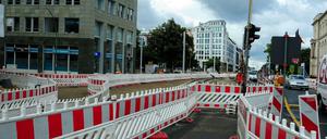 Die Invalidenstraße in Mitte war jahrelang Baustelle. Hier arbeiteten viele Netzbetreiber zusammen. Dafür dauerte es auch ziemlich lange, bis alles fertig war.