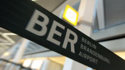 Am BER darf vorerst nicht mehr gebaut werden - weil das Dach einstürzen könnte.