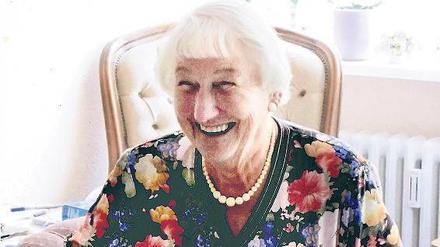 Ruth Noetzel, Versicherungsangestellte in Rente aus Charlottenburg - Tagesspiegel-Leserin seit 1945