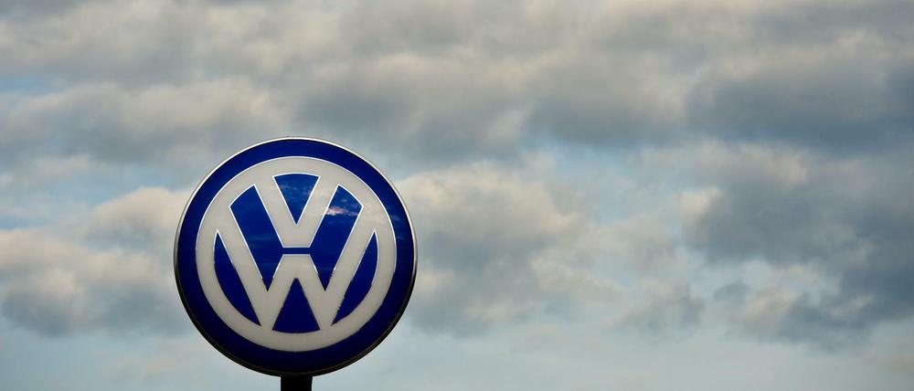 Nicht nur für VW, auch für die deutsche Automobilbranche und für das Image deutscher Wertarbeit insgesamt sind die Manipulationen des Wolfsburger Autobauers verheerend. 