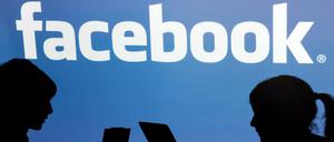 Der Österreicher Maximillian Schrems hat mit seiner Datenschutzbeschwerde gegen Facebook ein Verfahren in Gang gesetzt, das nicht nur für das Netzwerk von Mark Zuckerberg weitreichende Folgen haben könnte.