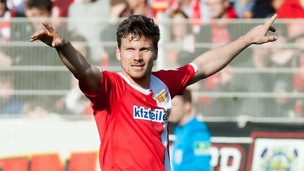 Das geht erst mal nicht. Michael Parensen brach sich den Unterarm.
