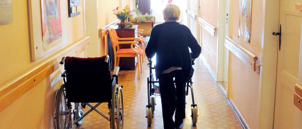 Mit der zweiten Stufe der Pflegereform sollen vor allem Demenzkranke im Pflegesystem besser berücksichtigt werden. 