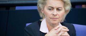 Bundesverteidigungsministerin Ursula von der Leyen (CDU). Plagiatsjäger nehmen ihre Doktorarbeit ins Visier.