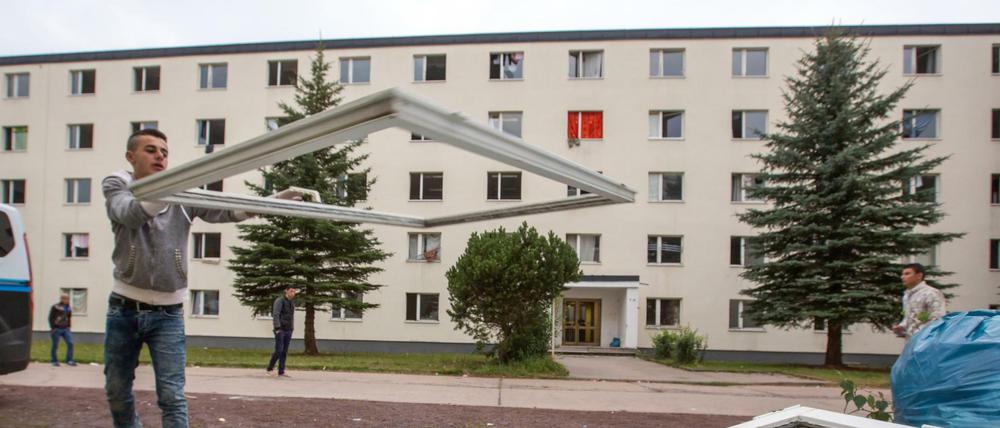 Im August wurden bei einer Schlägerei in einer Suhler Asylbewerberunterkunft mehrere Flüchtlinge und auch Polizisten verletzt.