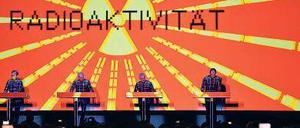 Vom Konzern unterstützt: Die Kraftwerk-Konzerte im Januar 2015 in der Neuen Nationalgalerie Berlin