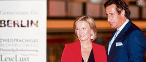 Helfer-Duo der Bürgerstiftung Berlin: Heike Maria von Joest mit Olympia-Sieger Christian Schenk 