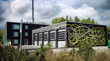 Kunst am Bau: die Feuerwache Pankow. 