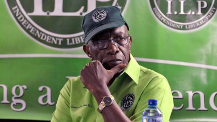 Jack Warner ist von der Fifa-Ethikkommission lebenslang gesperrt worden.