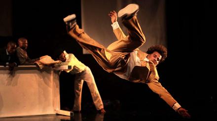 On Fire: The Invention of Tradition von Constanza Macras.