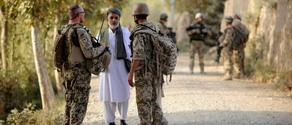 Aktuell beschäftigen die Bundeswehr und deutsche Behörden in Afghanistan noch 556 Ortskräfte.