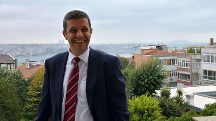 Der Berliner SPD-Fraktionschef Raed Saleh - gut gelaunt in Istanbul.