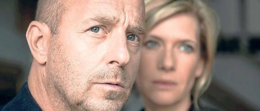 Nach dem Gehirnschlag von Uli (Heino Ferch) erfährt Nora (Ina Weisse), dass es noch eine weitere Frau in seinem Leben gibt. 