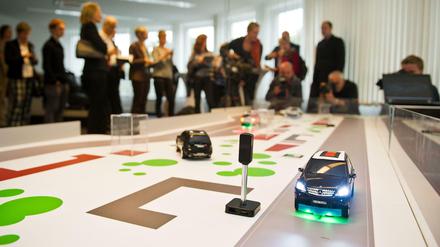 Spielwiese. Komplexer Stadtverkehr ist für selbstfahrende Systeme in Autos noch ein Problem.