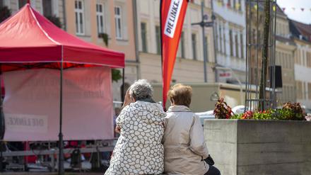 Allein zuhaus. Einst sicherte sich die Linke im Osten ihre Stimmen. Jetzt sind selbst ihre drei Direktmandate nicht sicher.
