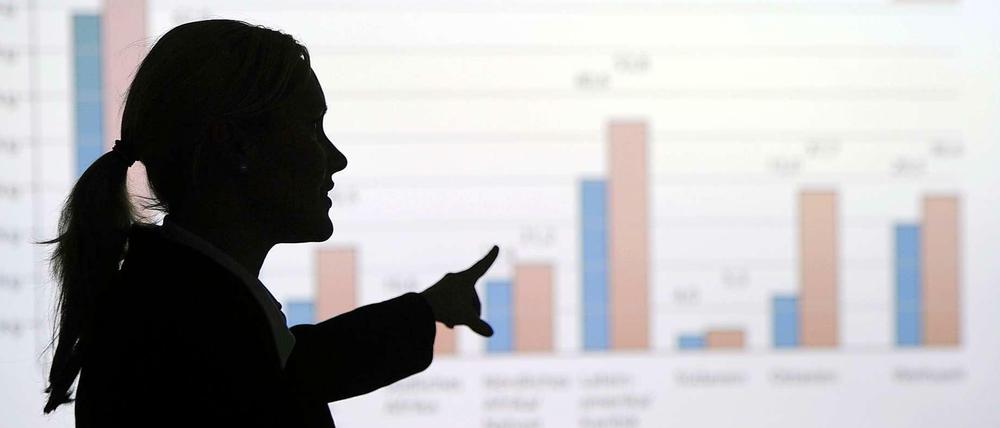 Ab 2016 müssen 30 Prozent aller Aufsichtsratsposten in börsennotierten Unternehmen von Frauen besetzt werden.