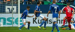 Yannick Gerhardt trifft zum 3:0-Endstand für den 1. FC Köln.
