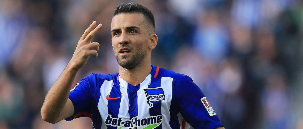 Vedad Ibisevic schießt für Berlin ein Tor nach dem anderen, sein Gehalt zahlt zur Hälfte noch Stuttgart.