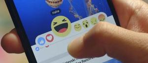Facebook ergänzt seinen "Gefällt mir"-Button künftig durch Emojis.