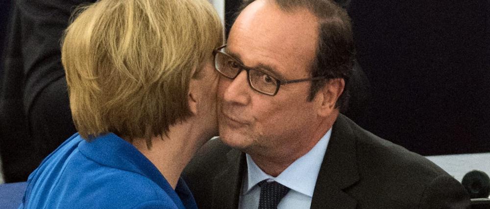 Bundeskanzlerin Angela Merkel und Frankreichs Staatschef François Hollande am Mittwoch im Europaparlament in Straßburg.