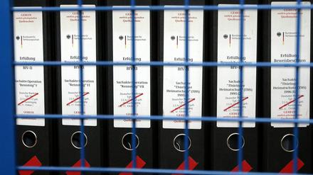 Diese Akten hinter einem verschlossenen Drahtgestell waren für den ersten NSU-Untersuchungsausschuss des Bundestages bestimmt. Nun könnten sie wieder gebraucht werden. 