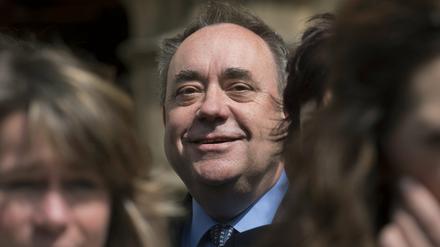 Alex Salmond, der Ex-Chef der Scottish National Party (SNP), hat sich bei einem Flug als Captain Kirk ausgegeben. 