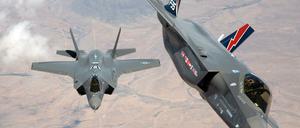 Amerikanische Kampfjets im Einsatz.