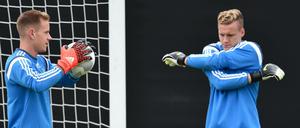 Wie Katz und Maus, wie Lehmann und Kahn. Marc-André ter Stegen (links) und Bernd Leno kämpfen um den Platz hinter Manuel Neuer.