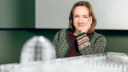 Sharon Jeanette Macdonald promovierte 1987 an der University of Oxford. 1996 wurde sie Lecturer an der University of Sheffield, wo sie 2005 eine Professur für Kulturanthropologie erhielt. Von dort wechselte sie 2006 an die University of Manchester und 2012 an die University of York. Als Humboldt-Forschungsstipendiatin hielt sich Macdonald zwischen 2000 und 2007 mehrmals an der Universität Erlangen-Nürnberg und der Humboldt-Universität auf. In China war sie 2011 Gastprofessorin an der Peking University. 