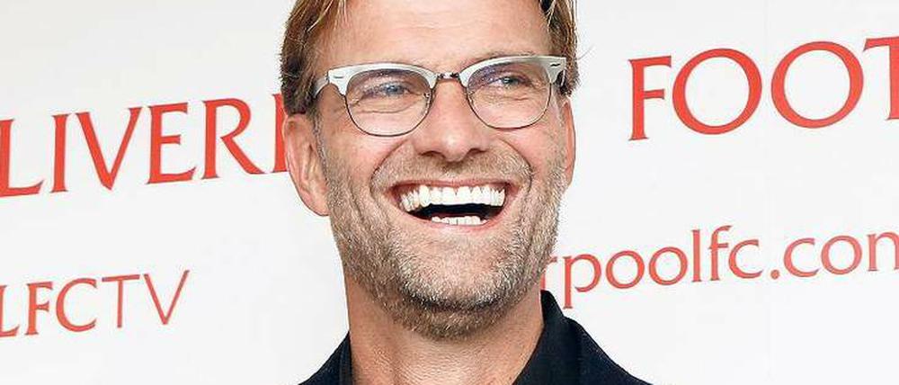 Fußball-Romantiker. Wer aus Liverpoool kommt, ist stolz darauf. Jürgen Klopp sagt über seinen neuen Arbeitsplatz: „Anfield ist einer der besten Orte in der Fußballwelt.“