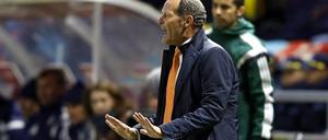 Wackelnder Holländer. Coach Danny Blind steht gegen Tschechien unter Druck. 