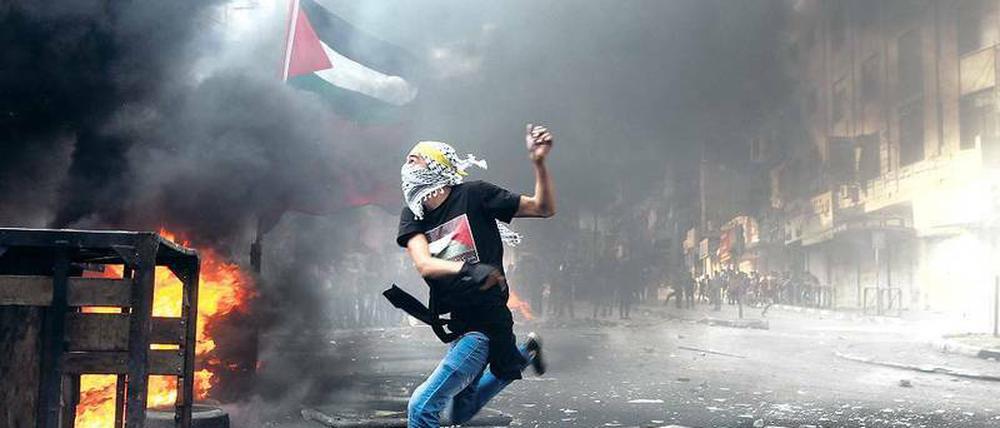 Eine dritte Intifada? Seit Wochen liefern sich junge Palästinenser Straßenschlachten mit israelischen Sicherheitskräften. Jerusalem ist davon ebenso betroffen wie das Westjordanland. 