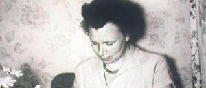 Für den westdeutschen Geheimdienst war Elli Barczatis eine Top-Agentin. Für die DDR-Regierung die perfekte Sekretärin von Otto Grotewohl.