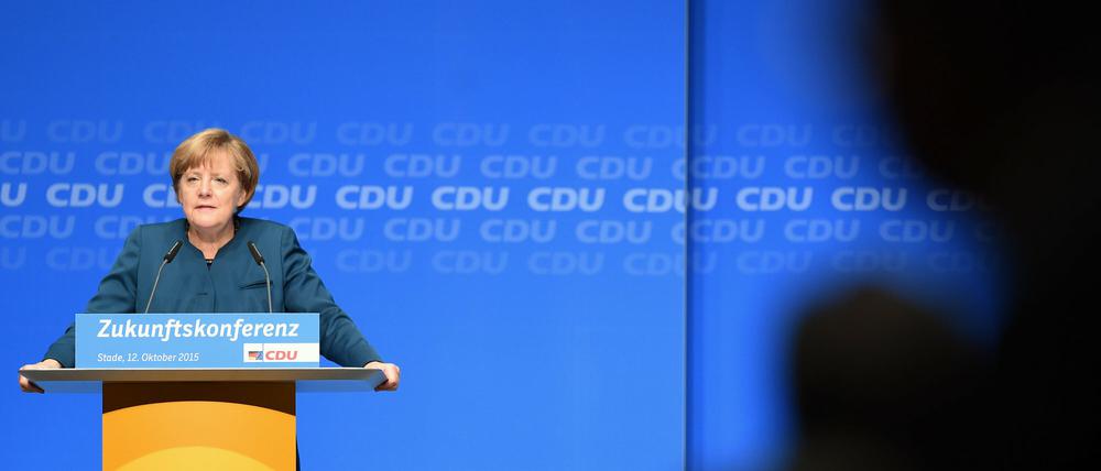 Nicht allein: 120 CDU-Mitglieder unterstützen die Flüchtlingspolitik von Kanzlerin Angela Merkel mit einem offenem Brief.