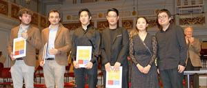 Preisträger und Preisträgerin im Fach Viola(von links): Timothy Ridout , Premyslaw Pujanek, Lee, Sejune Kim, Sara Kim, Diyang Mei