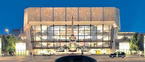 Stolz der Stadt. Das Gewandhaus auf dem Leipziger Augustusplatz. Die Institution blickt auf eine 272-jährige Geschichte zurück. 