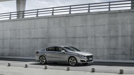 Auch als Limousine gibt der Peugeot 508 eine gute Figur ab. An Platz mangelt es ihm nicht. Eher an Glamour.