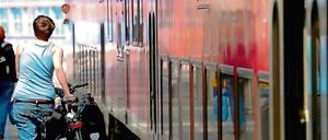 Der Ausbau der Bahnstrecke von Berlin nach Prag lässt noch auf sich warten.