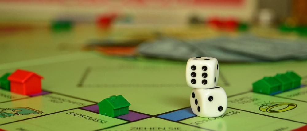 Die Tagesspiegel-Reportage "Europoly" wird mit dem Otto-Brenner-Preis ausgezeichnet. 