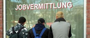 In Berlin sind besonders viele Jugendliche arbeitslos.