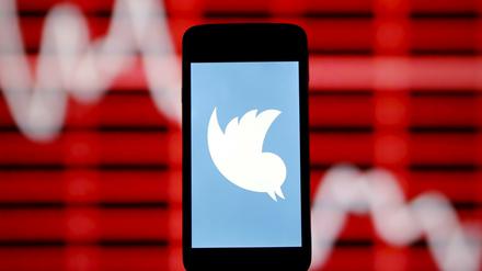 Twitter baut rund acht Prozent seiner Mitarbeiter ab. Das sind bis zu 336 Stellen.