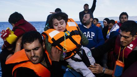 Ankunft von Flüchtlingen auf der griechischen Insel Lesbos an diesem Mittwoch. 