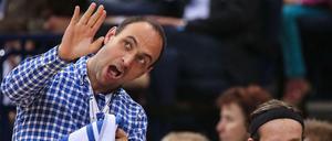 Bob Hanning (l.) und die Füchse Berlin haben ein Herz für Australiens Handballer.