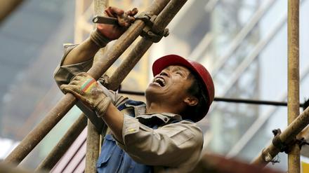 Chinas Wirtschaft wächst so langsam wie seit Jahren nicht mehr - die Regierung warnt allerdings vor überhöhten Erwartungen.