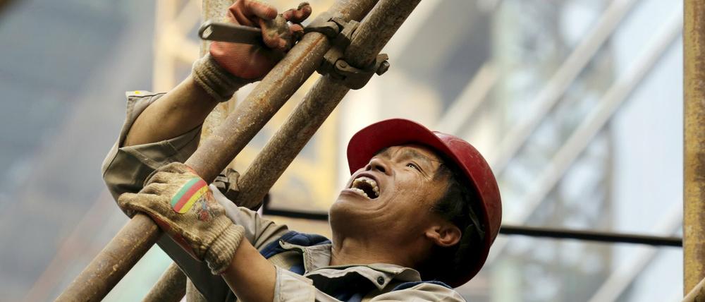 Chinas Wirtschaft wächst so langsam wie seit Jahren nicht mehr - die Regierung warnt allerdings vor überhöhten Erwartungen.