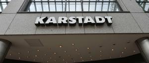 Karstadt-Filiale in Dessau: Durch neue Konzepte soll Stammkundschaft zurückgewonnen werden.