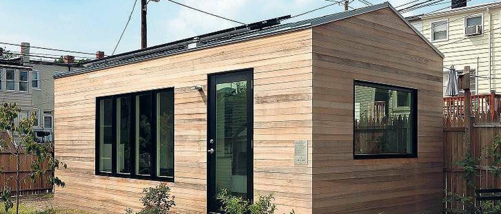 Rolling home. Nicht nur Aussteiger, auch Menschen, die sich nicht an hohe Kredite binden wollen, bauen sich in Amerika ein „Tiny House“ auf Rädern. 