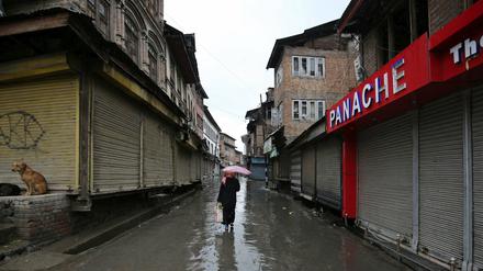 Eine Straße in Indien. 