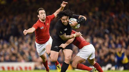 Frankreich (in Rot) gehörte bei der Rugby-WM zu den Enttäuschungen. 